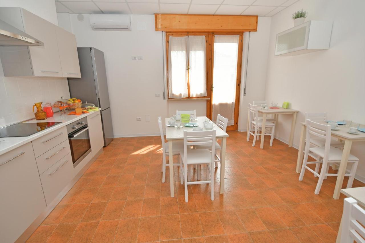 B&B Linae - Residence Альба-Адріатіка Екстер'єр фото
