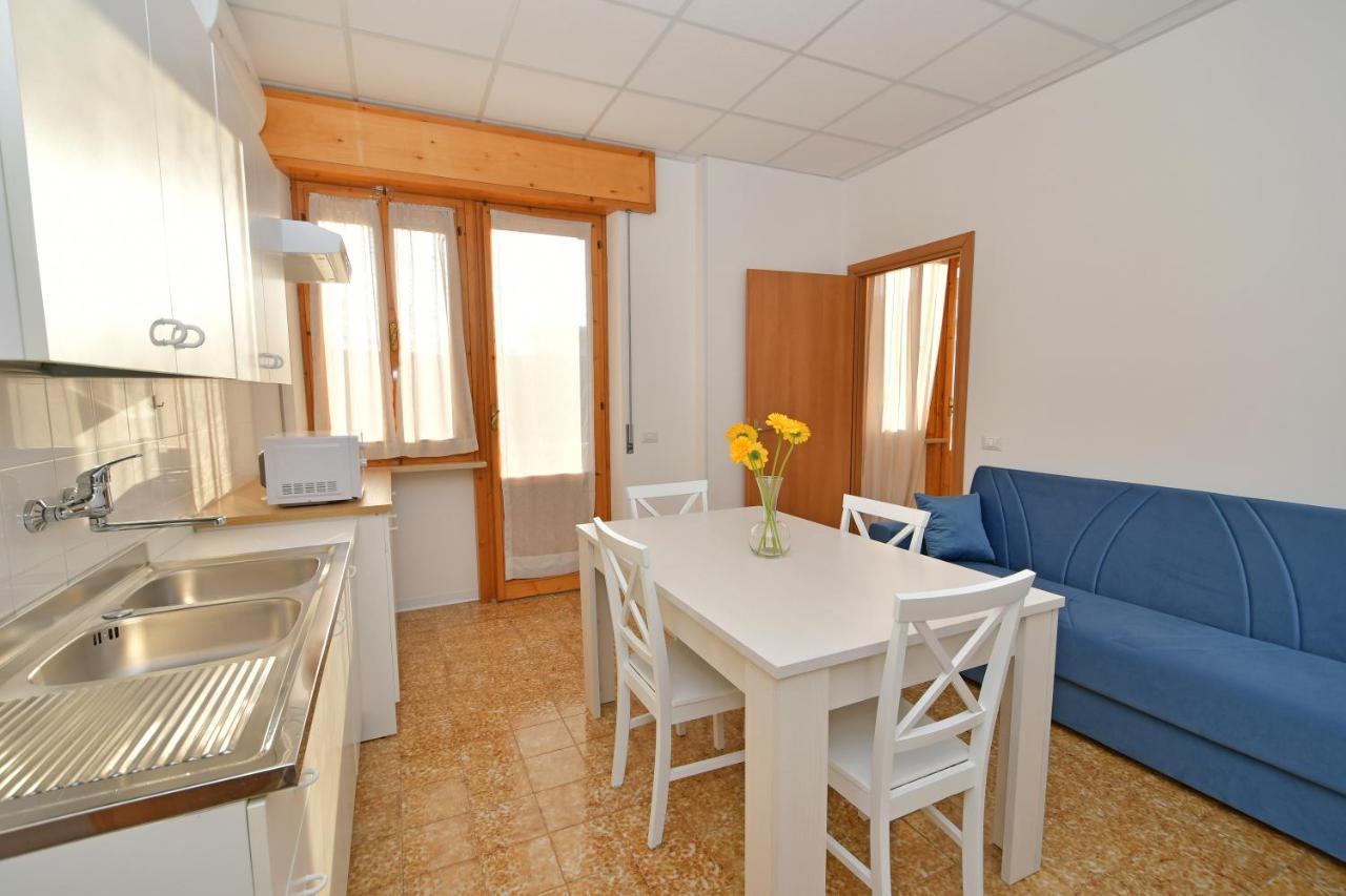 B&B Linae - Residence Альба-Адріатіка Екстер'єр фото
